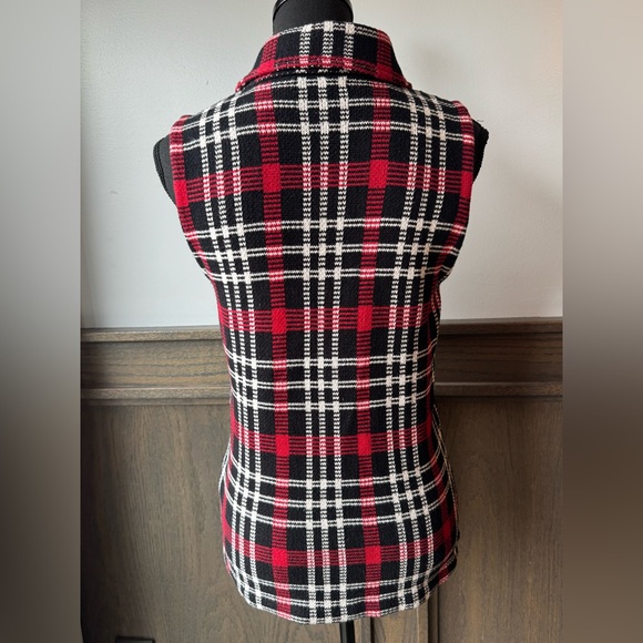 Chaps Red and Black Knit Zip up Vest small EUC - Picture 4 of 8